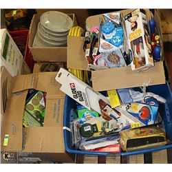 PALLET WITH ASSORTED TOYS ETC