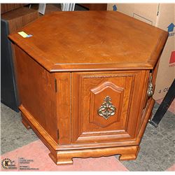 VINTAGE COFFEE TABLE HEXAGON