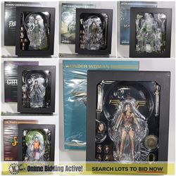 FEATURED MEZCO COLLECTOR FIGURES