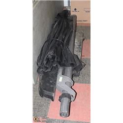 LARGE PATIO UMBRELLA