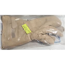 PAIR OF MEN'S LARGE HIGH GAUNTLET