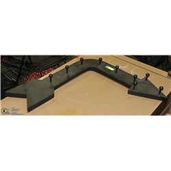 WALL DECORATION ARROW