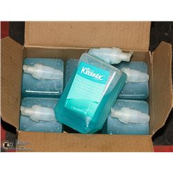 CASE WITH 6 1L BOTTLES KLEENEX BRAND FOAM HAIR
