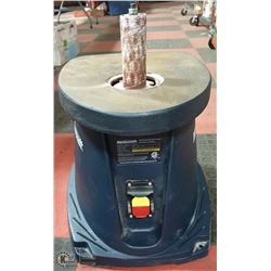MASTERCRAFT OSCILLATING SPINDLE SANDER WITH