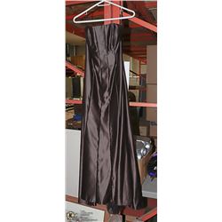 NWT JESSICA MCCLINTOCK SIZE 10 MELANIE LYME DRESS