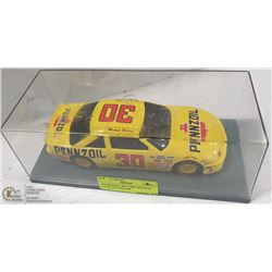 #30 MICHAEL WALTRIP PENNZOIL 1/24 SCALE NASCAR