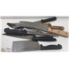 Image 1 : LOT OF ASSORTED KITCHEN KNIVES AND CLEAVER