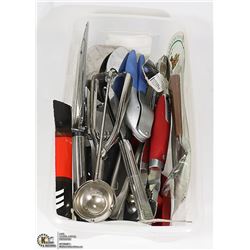 LOT OF KITCHEN UTENSILS, INCL NEW IN PACKAGE