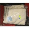Image 1 : 2 CHARISMA LUXURY BATH TOWELS 100% HYGROCOTTON