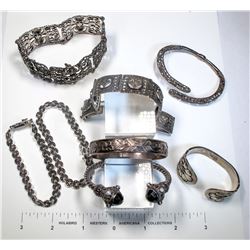 Six Vintage Bracelets  (124862)