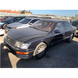 1995 Lexus LS 400