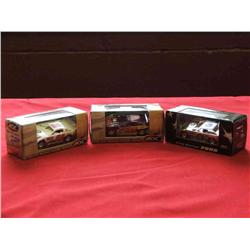 (3) ADC Dirt Racing 1/64 Die  Cast - Do