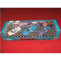 Pettys 3 Generations of Racing,  Lee, R