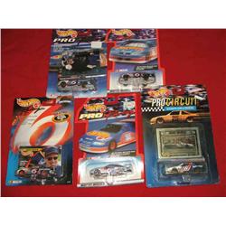(5) Hot Wheels Mark Martin #6  1/64