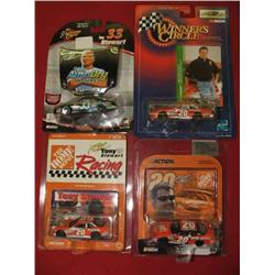 (4) Tony Stewart #20 & #33 1/64