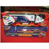 Image 1 : Michael Waltrip Transporter,  2001 Dayt