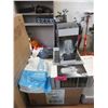 Image 1 : Case of Dish Soap & 4 Hand Soap Dispensers