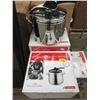 Image 1 : New Lagostina 7.4 Quart Pressure Cooker