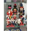 Image 1 : 15 Assorted Wood Nutcracker Christmas Décor