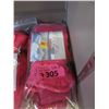 Image 1 : 7 New Pairs of Kid's Pink 3M Thinsulate Mitts