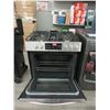 Image 2 : New Stainless Steel Frigidaire 5 Burner Gas Stove