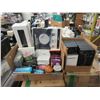 Image 1 : 2 Boxes Lot of Assorted Household Goods