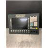Image 1 : SIEMENS 6FC5203-0AF02-0AA1_OP 012 12,1" TFT OPERATOR PANEL FRONT