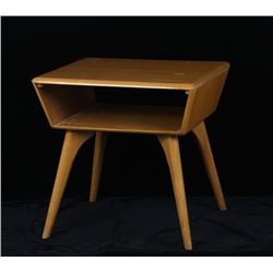 Heywood Wakefield Mid Century Style Accent Table