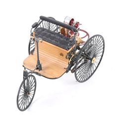 Franklin Mint 1:8 Scale Model 1886 Benz
