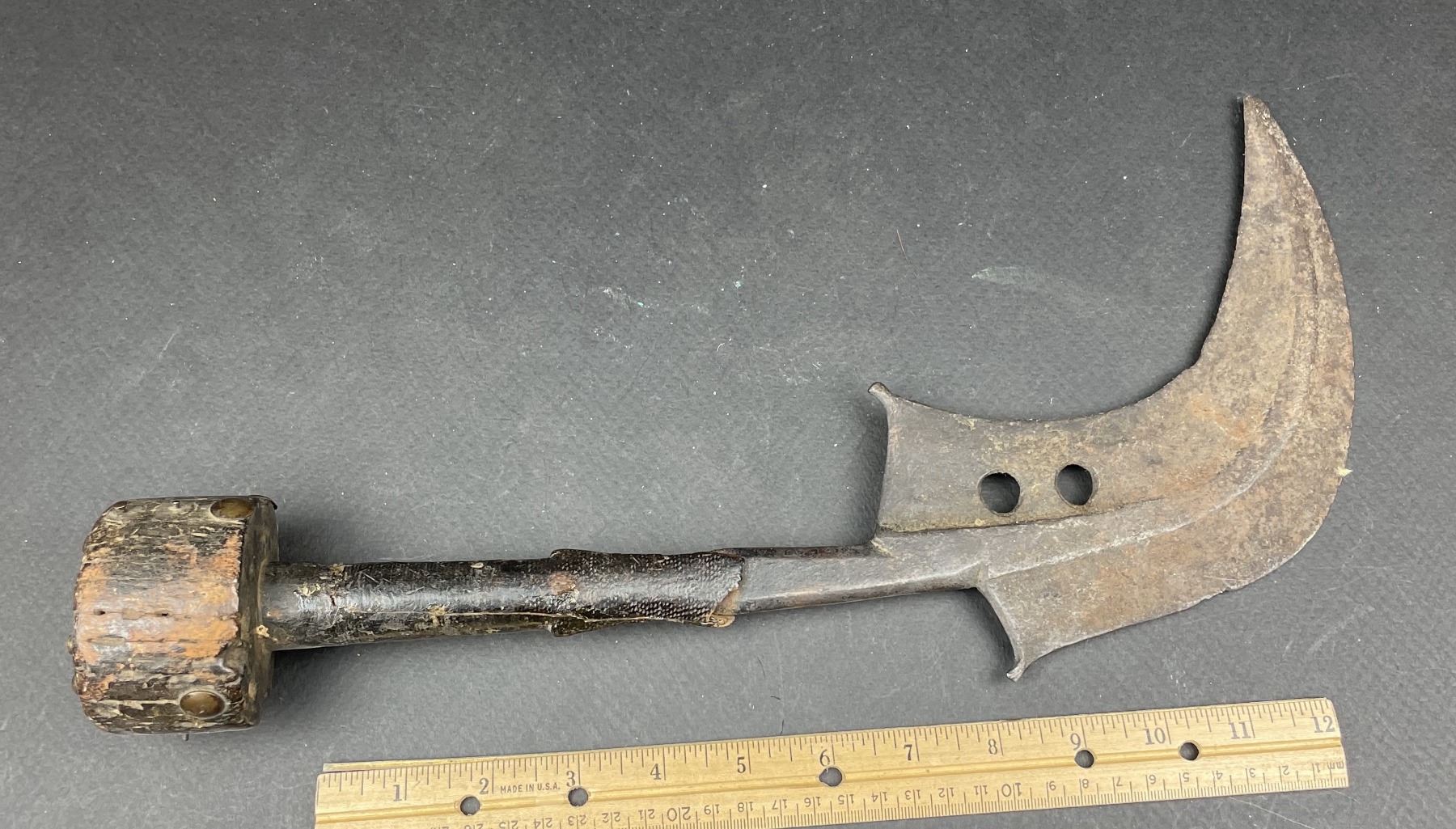 Variant Antique Trombash