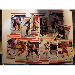 Lot of 12 1990 Score Hockey Cards