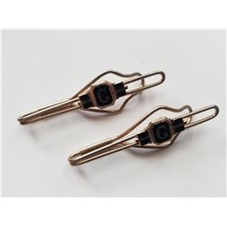 Pair of Vintage Matching "G" Tie Clips