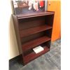 Image 2 : CONTENTS OF OFFICE 316 INC. OFFICE FURNITURE, CHAIRS, FILE CABINETS ETC., PERSONAL ITEMS AND
