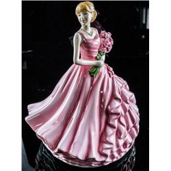 Royal Doulton Figurine 'RED ROSE' Original Box