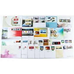 2006 Official First Day Cover Collection 32 Covers - $43.60 Face