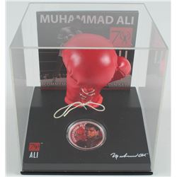 MUHAMMAD ALI MINI GLOVE AND COIN WITH CASE