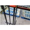 Image 3 : Retail Clothing Rack