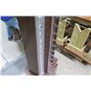 Image 3 : Swiveling Vertical Retail Display Column