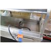 Image 2 : Mer-Chicken-Dizer Heated Display Case