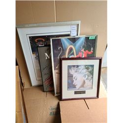 Signed Gretzky Cat B