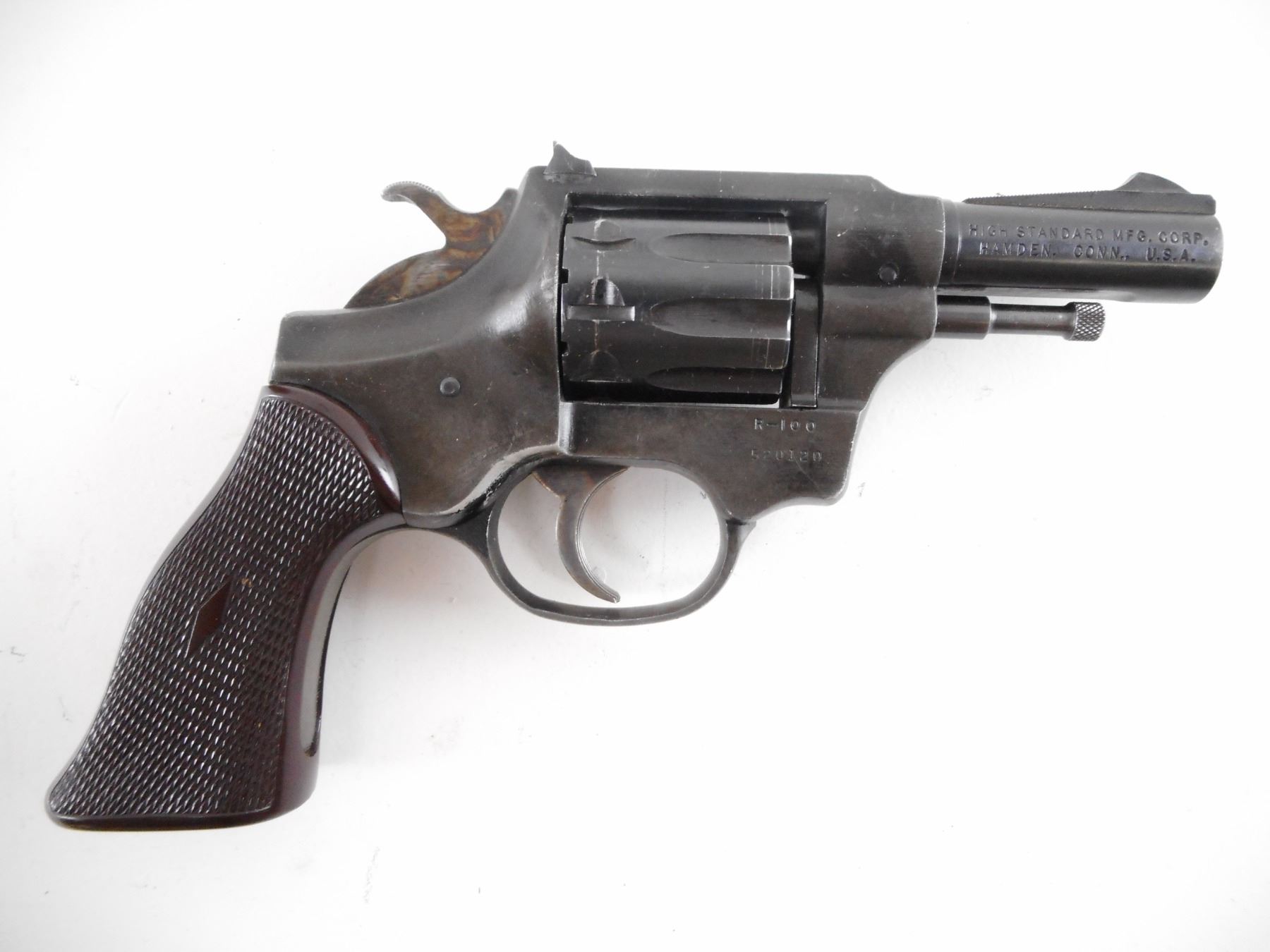 High Standard R100 HIGH STANDARD , MODEL: SENTINEL R100 , CALIBER: 22 LR