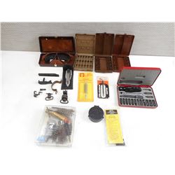 ASSORTED CLEANING ACCESSORIES