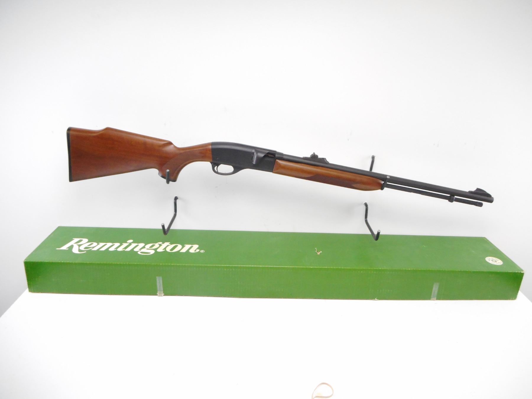 REMINGTON MODEL 552 BDL SPEEDMASTER CALIBER 22 LR Switzer s remington-model-552-bdl-speedmaster-caliber-22-lr-switzer-s