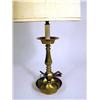 Image 2 : A GEORGIAN STYLE CAST BRASS SINGLE LIGH