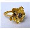 Image 1 : AN 18K YELLOW GOLD FLORA FORM COCKTAIL 