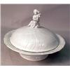 Image 2 : A PAIR OF GERMAN PORCELAIN FOOTED COVER