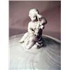Image 3 : A PAIR OF GERMAN PORCELAIN FOOTED COVER