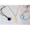 Image 3 : A GROUP OF COSTUME JEWELRY NECKLACES