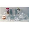 Image 1 : A GROUP OF GLASS TABLE ARTICLES