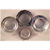 Image 2 : A MISCELLANEOUS GROUP OF PEWTER TABLE A